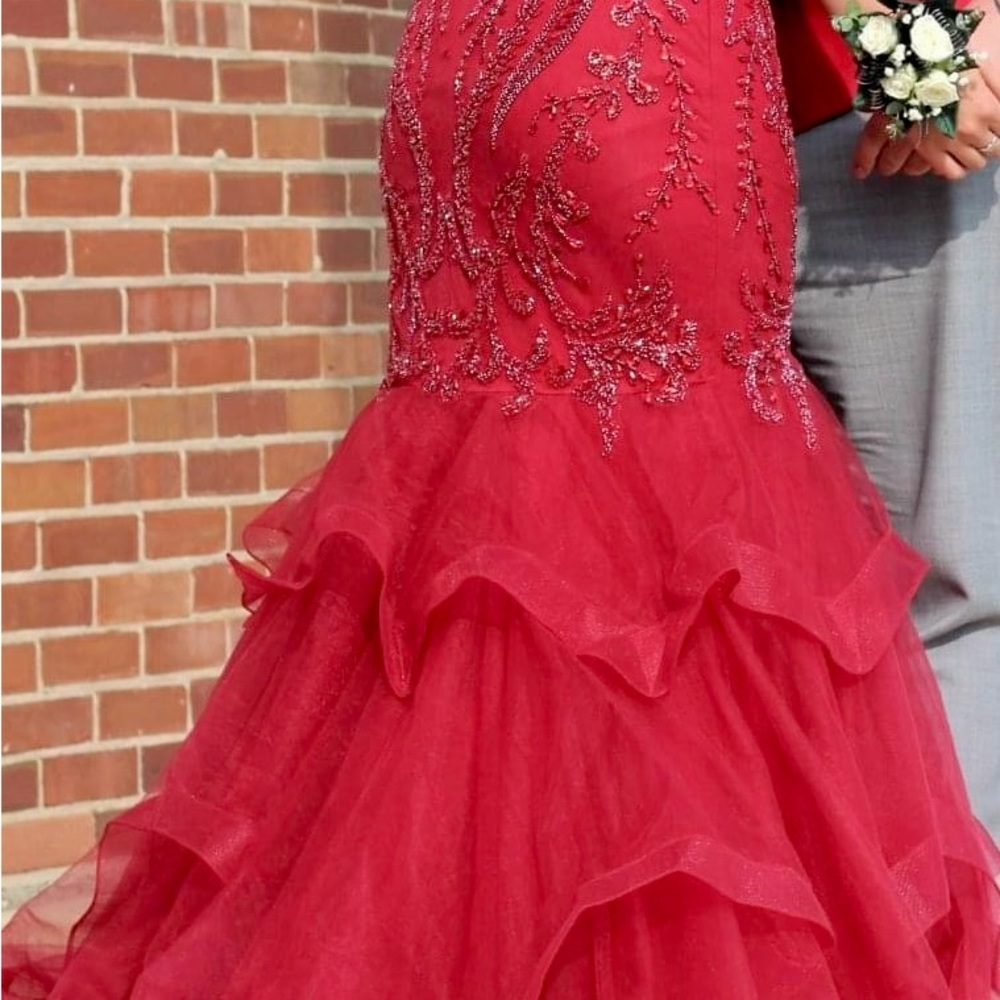 Prom dress - Picture 3 of 3